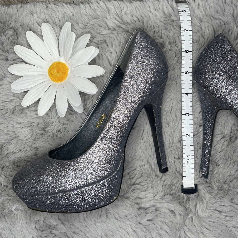 NEW✨Silver Platform Glitter Stiletto by Ollio, Women’s Size 6 1/2